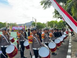 Drum Band Polda Gorontalo Sambut Kapolda Baru dengan Meriah