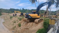 Ramli Mapo Pimpin Normalisasi Sungai Balayo Bersama Penambang Rakyat